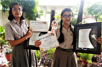 Samriddhi Tiwari (left) Ananya Dixit ICSE Inter School Hindi Debate Competition